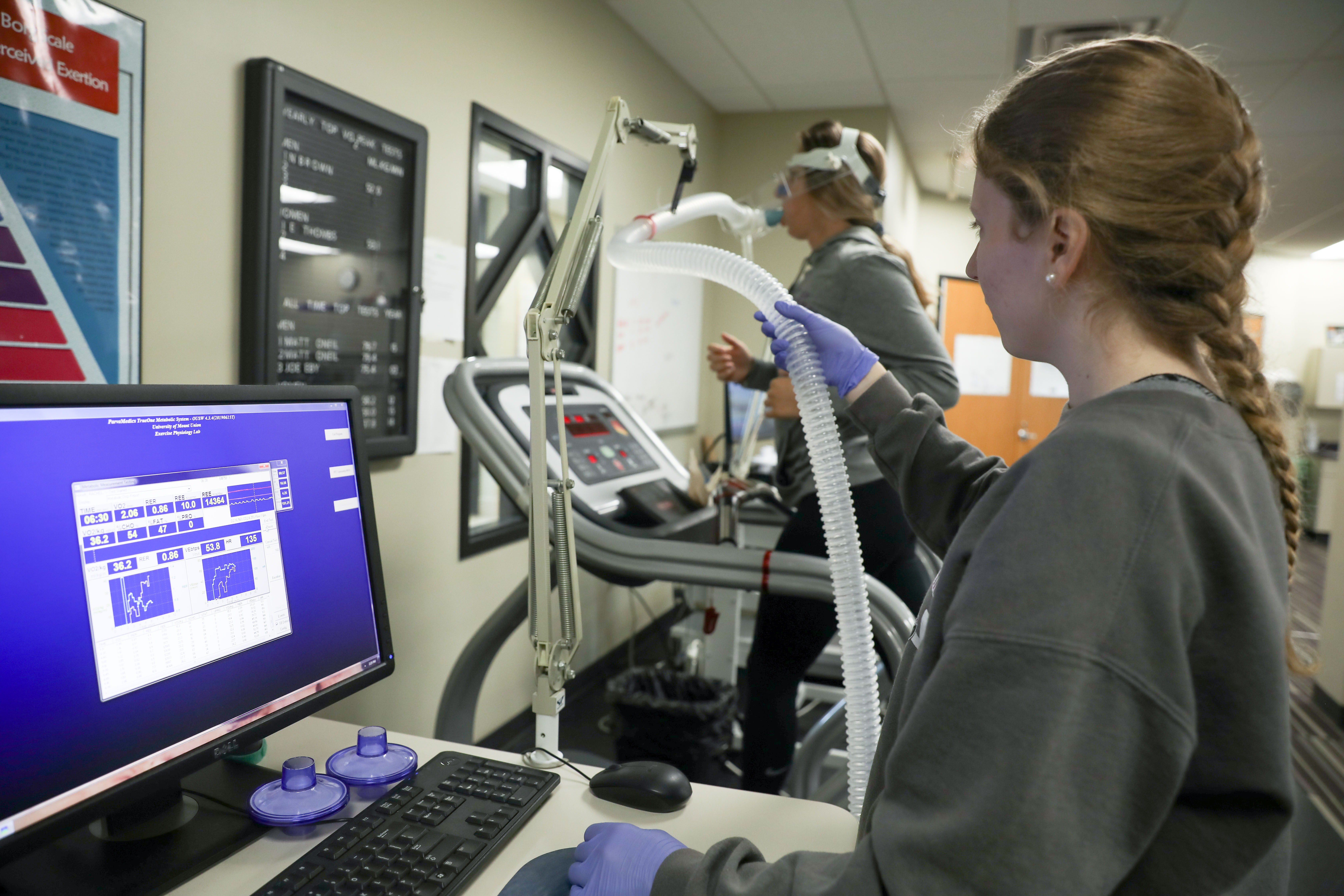 Mount Union exercise science students perform and monitor running test